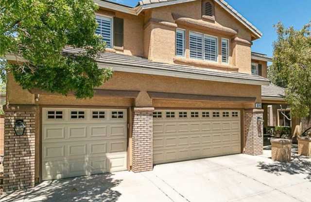 BEAUTIFUL 2 STORY 5 BEDROOM 4 FULL BATHROOM HOME photos photos