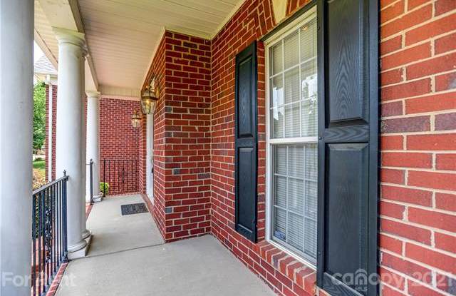 5506 Strabane Drive Gallery 3
