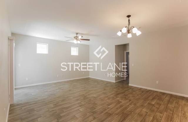 1736 West Pollack Street Gallery 4