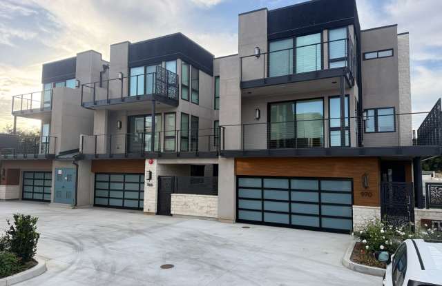 Brand new construction! 3 bedroom 3.5 bath end unit photos photos