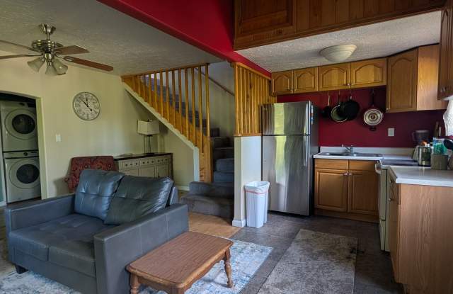 1211 Broadview Drive Gallery 2