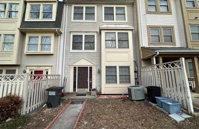 12103 SALEMTOWN Drive photos photos