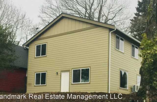 1021 Newell Street - 1021 Newell St, Bellingham, WA 98225
