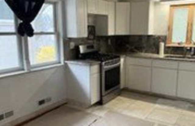 469 Westview Avenue Gallery 4