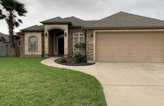 302 Olympic Dr - 302 Olympic Drive, Portland, TX 78374