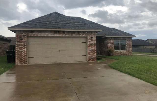 For Lease - Comfortable and Convenient Living photos photos