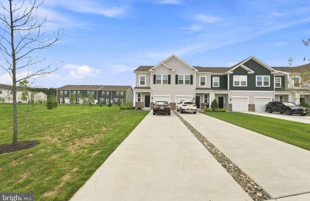 126 COROLLA Drive Gallery 4