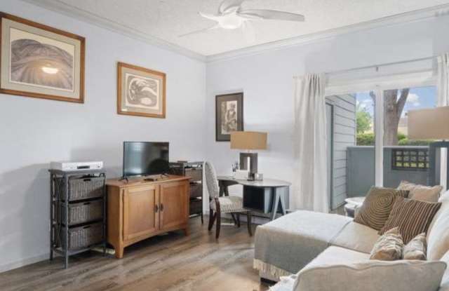 1201 Glen Cove Pkwy Apt 202 Gallery 4
