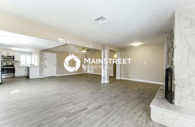 15816 North 25th Avenue Gallery 3