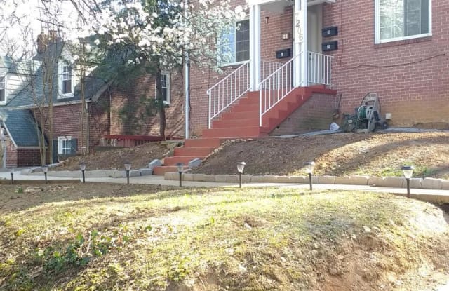 7206 FLOWER AVENUE - 7206 Flower Avenue, Takoma Park, MD 20912