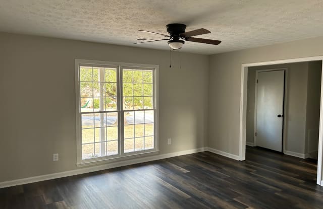 1318 Autumnleaf Ct Gallery 3