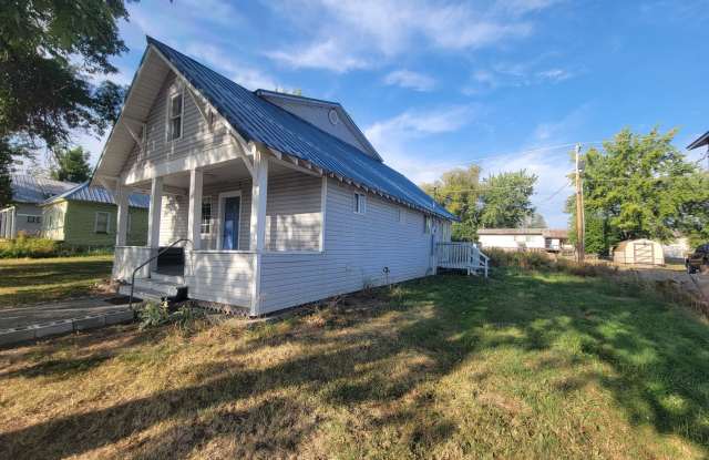 3 Bed 2 Bath in Cusick Gallery 3