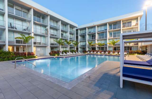 Alture Westland photos photos