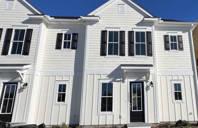 Luxury 2 Bedroom, 2.5 Bath Townhome Available Now in Market Common! photos photos