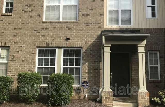 9807 Castain Drive Gallery 1