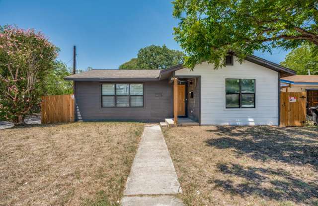 BEAUTIFULLY-RENOVATED JEFFERSON HEIGHTS HOME Gallery 1
