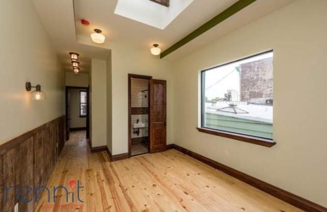 689 Lorimer Street - 689 Lorimer Street, Brooklyn, NY 11211