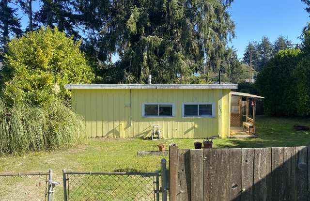 1322 South Montesano Street - 2ADU - 1322 South Montesano Street, Westport, WA 98595