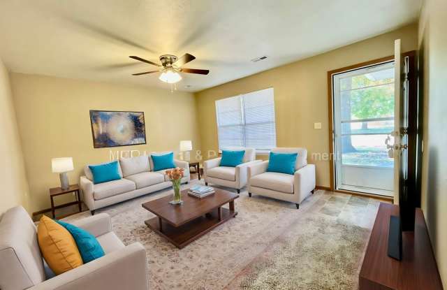 213-215 Aaron Ln photos photos 213-215 Aaron Ln photos photos