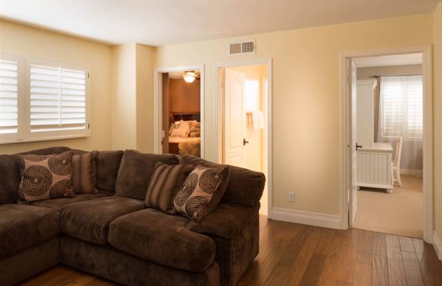 13522 Landfair Road Gallery 4