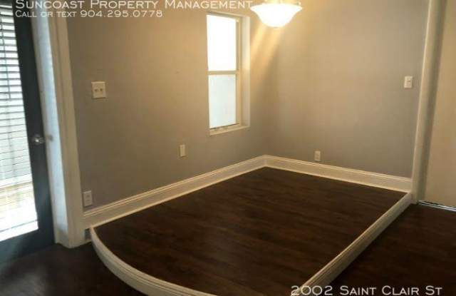 2002 Saint Clair St Gallery 2