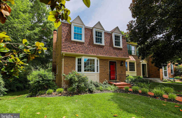 8201 Doctor Craik Court Gallery 2