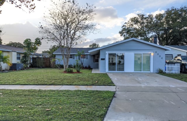 8886 56th Way - 8886 56th Way, Pinellas Park, FL 33782