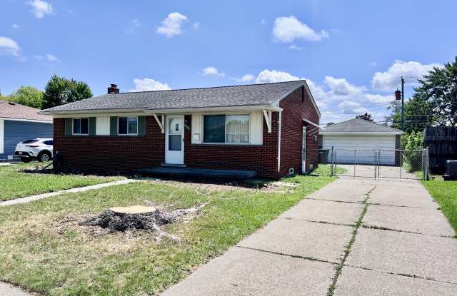 2252 Winston Drive Gallery 2