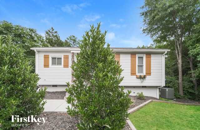 4039 Seaforth Drive photos photos