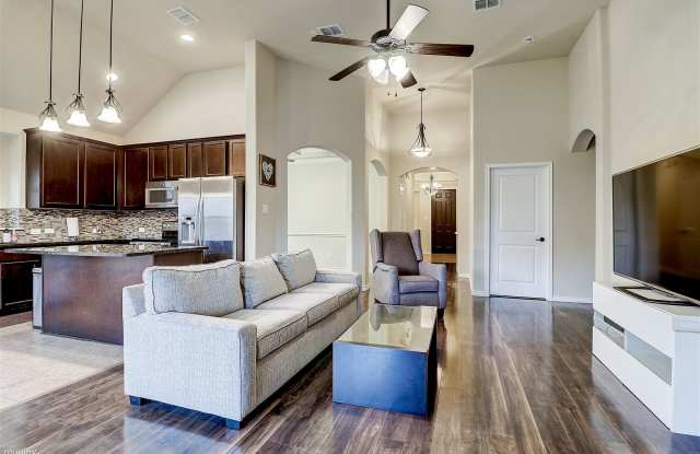 11208 Hubbard Creek Dr Gallery 4
