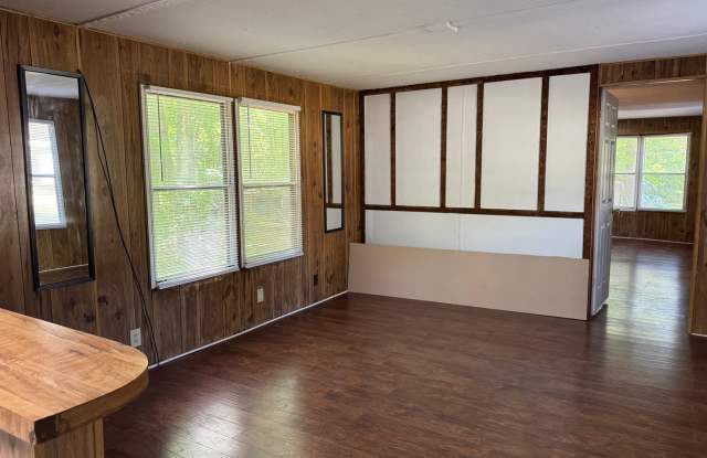 Two Bedroom Home in Troutman!! Gallery 3