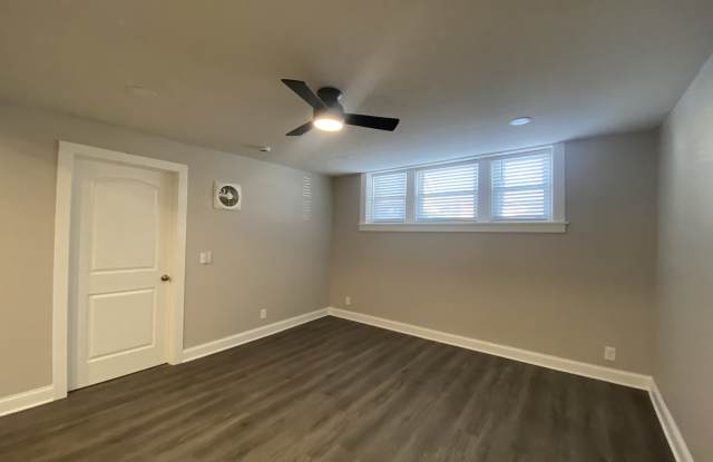 1670 Woodward Avenue1 Gallery 3