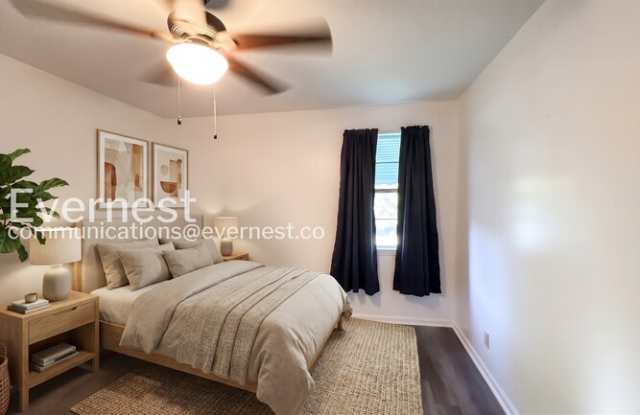113 5th Place Gallery 2