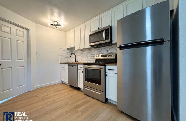 7619 Douglas St W unit 3 photos photos