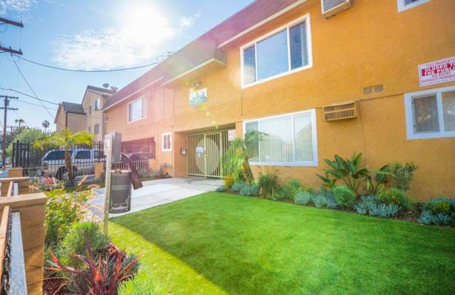 5555 Klump Ave. photos photos