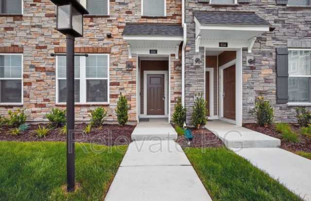 636 Brookwood Glen Ter photos photos