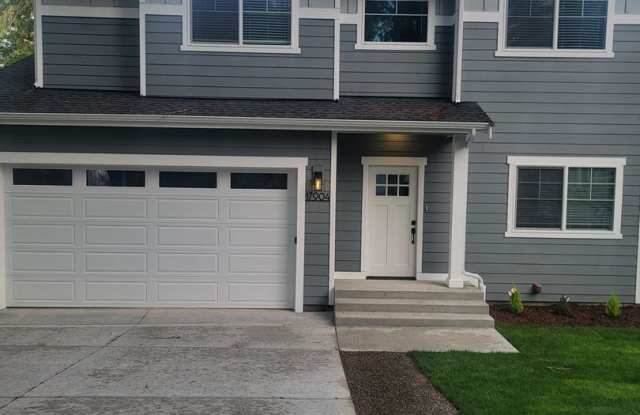 New Construction in Yelm's Clearwood Gated Community - 17904 Rising Court, Thurston County, WA 98597