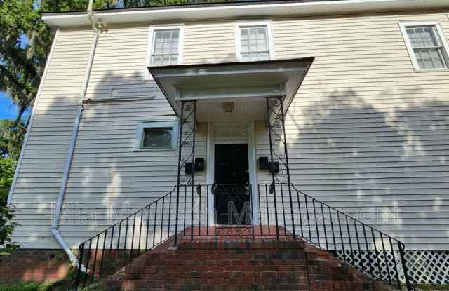 1413 E 42nd St photos photos