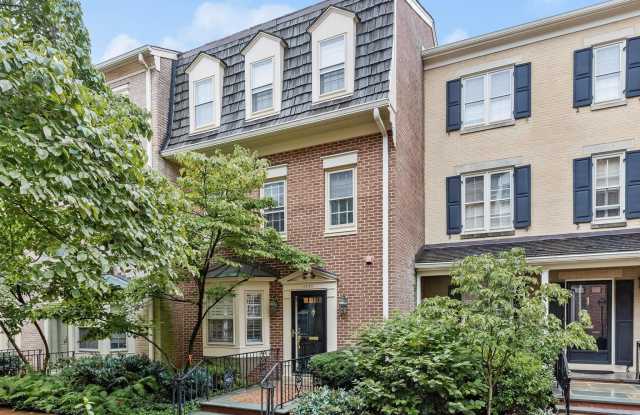 4424 WESTOVER PLACE NW photos photos