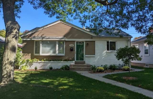 5354 N Lydell Ave photos photos