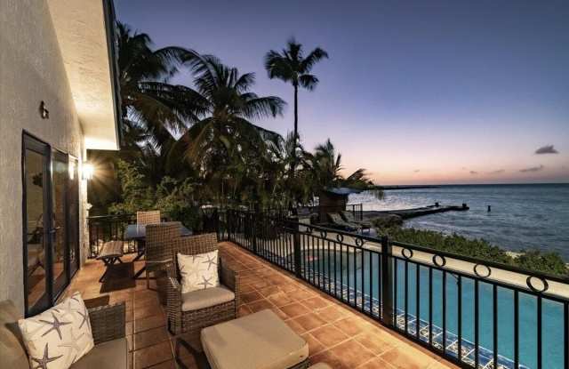 57967 Morton Street photos photos