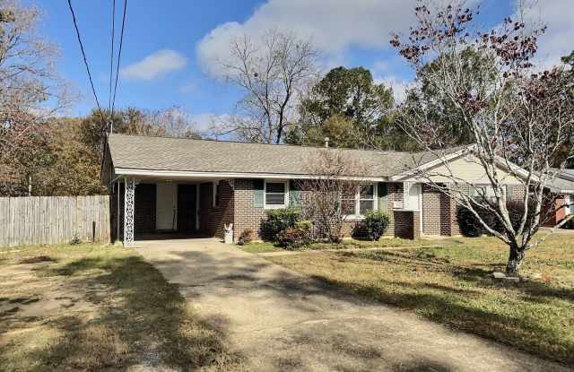 For Rent in Montgomery! First month's rent FREE! photos photos