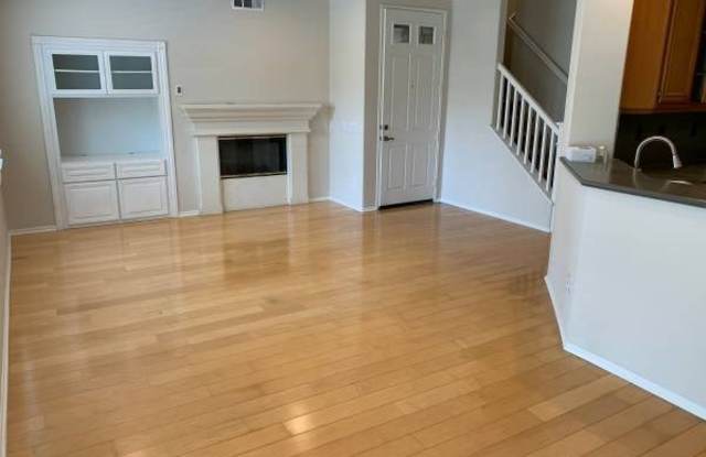 12 Moonstone Gallery 4