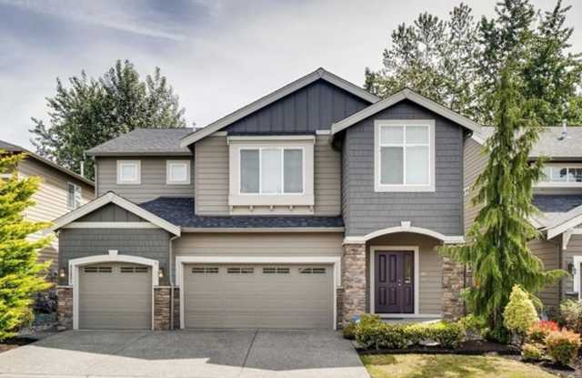 Spacious Home in the Upscale and Desirable Westmonte with 5 Beds and 3 Baths!! photos photos