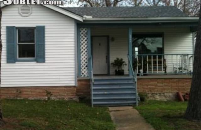 2901 Lake Villa Drive - 2901 Lake Villa Drive, Metairie, LA 70002