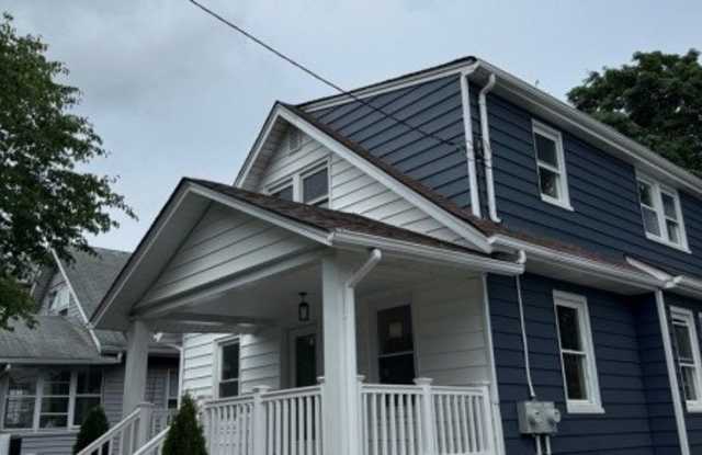 159 2Nd Ave photos photos