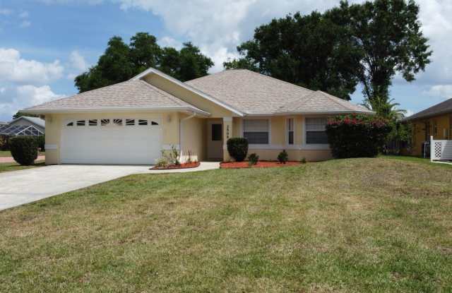 2808 Boulder Ct photos photos