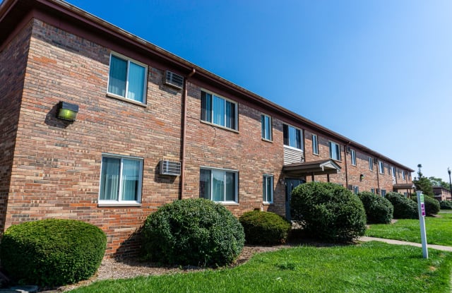 Golf Manor Apartments Gallery 3