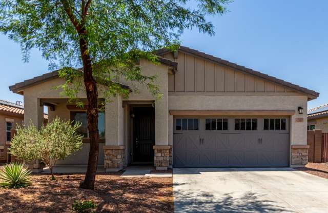 Beautiful 3 bed 2 bath home in Waddell! 2 car garage! photos photos