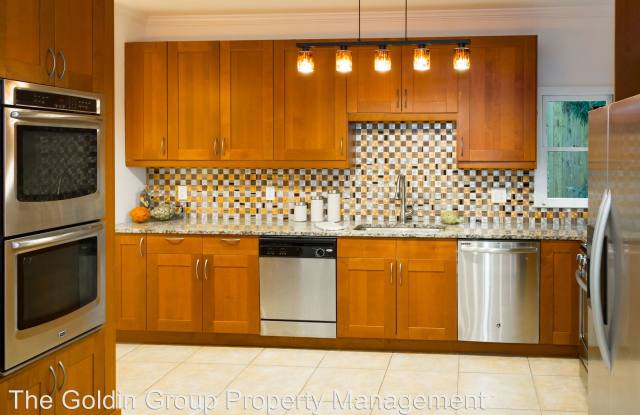 1269 Wildcliff Parkway Gallery 4